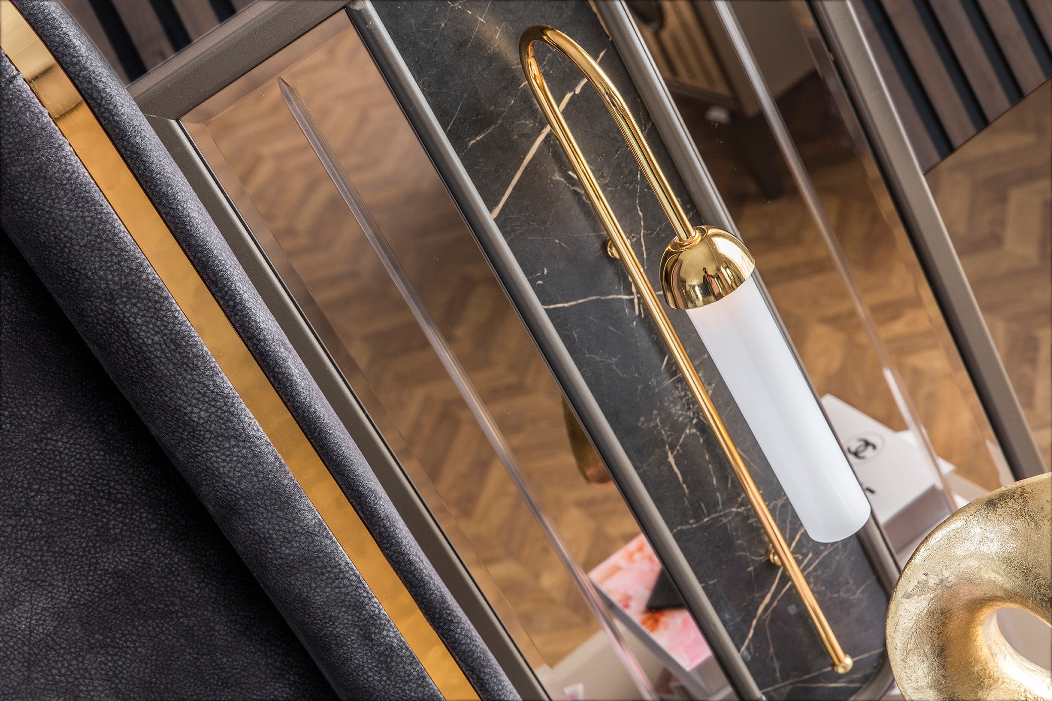 Lizbon - Bedside Cabinet With Touch Led Light