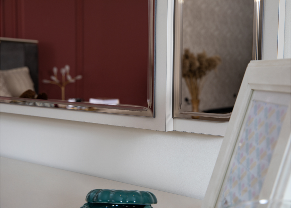 Belinda Luxury Dresser & Tri-Mirror Vanity Set