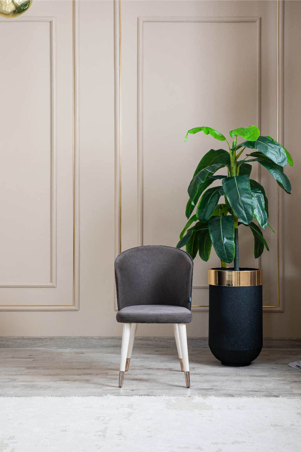 Biga - Dining Set – Table, 6 Chairs, Console & Mirrors