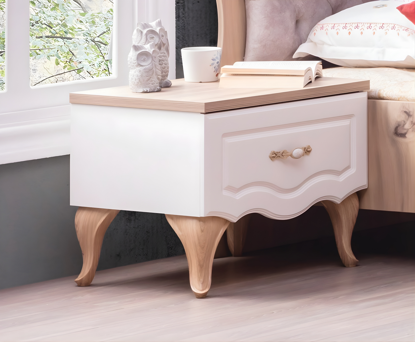 Balat Young Luxury Bedroom Set