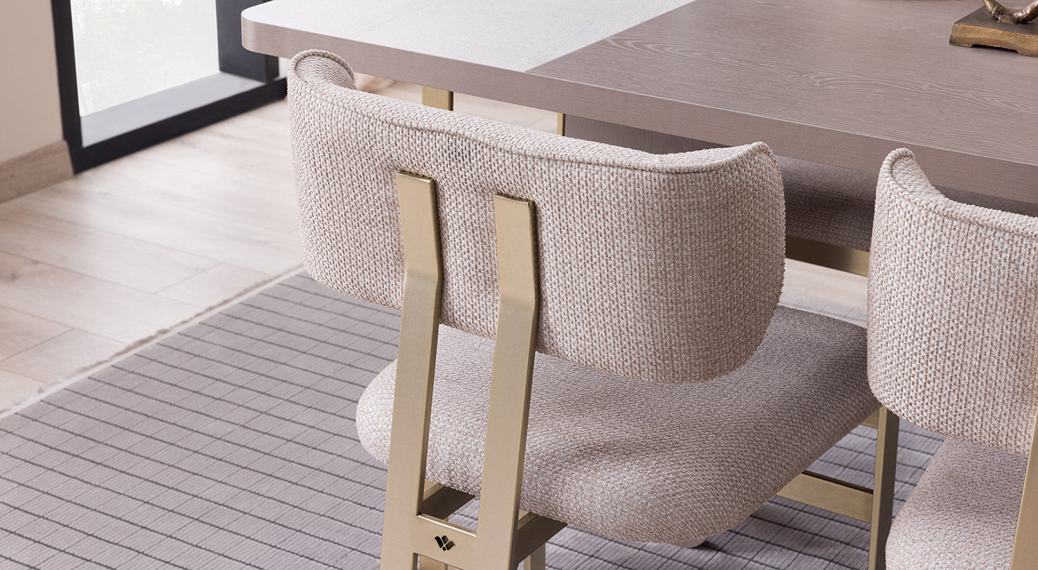 Latte Dining Room Set